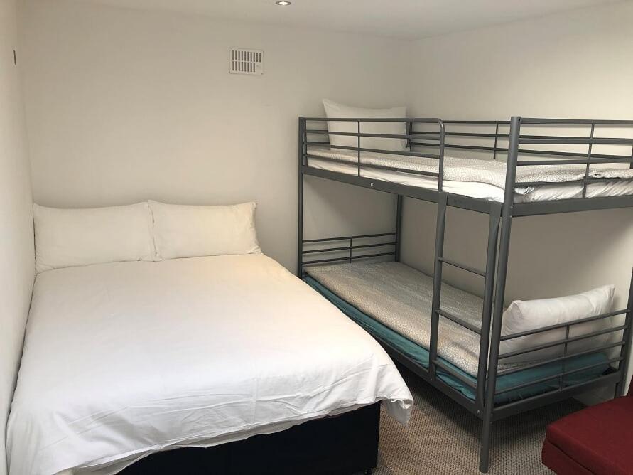 O Hostel EDI Kültér fotó