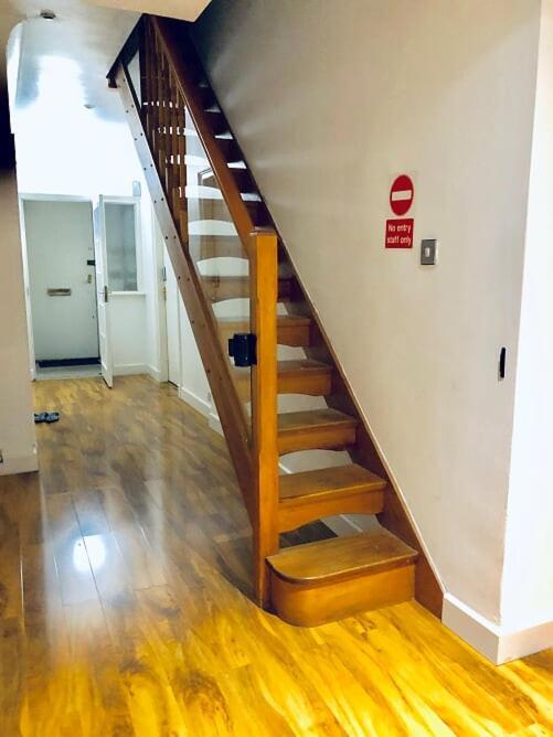O Hostel EDI Kültér fotó